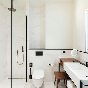 Emerald Twin Guest Room